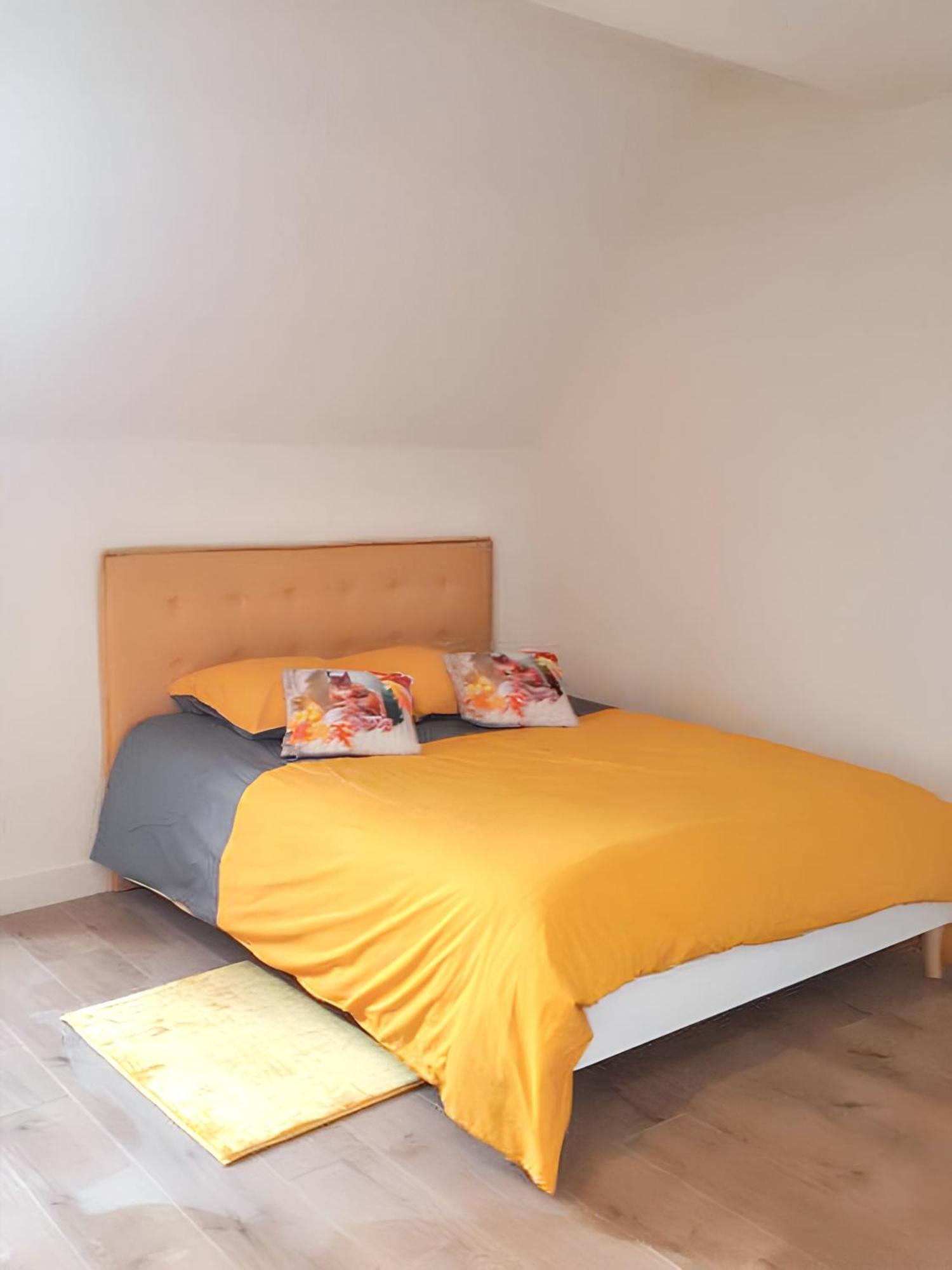 Charmant Studio A Abondant Avec Terrasse Ensoleillee 30 M² Dış mekan fotoğraf